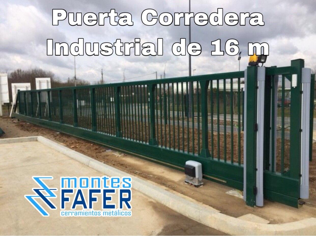 Puerta corredera industrial de 16 metros