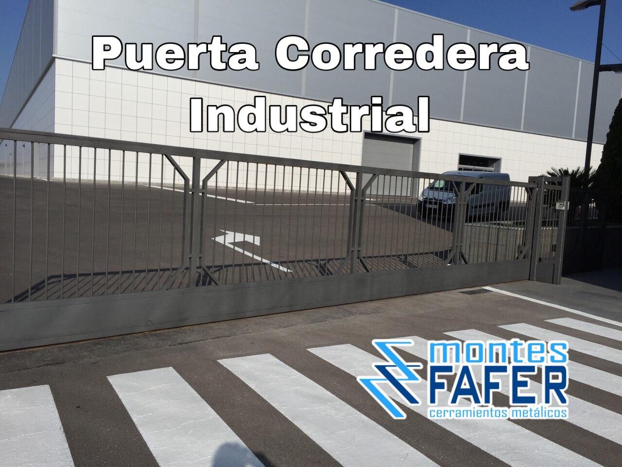 Puerta corredera industrial